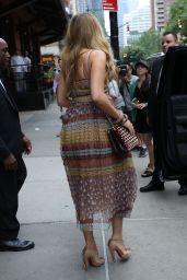 Blake Lively Summer Outfit - NYC 7/13/2016 