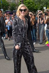 Cate Blanchett - Armani Show in Paris, 07/05/2016 