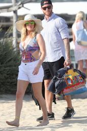 Ellie Goulding in a Swimsuit at a Beach in Miami 7/21/2016
