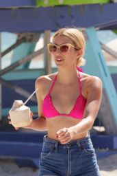 Emma Roberts in Bikini - Beach in Miami 7/14/2016