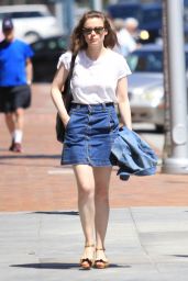 Gillian Jacobs - Shopping in Beverly Hills, CA 7/27/2016