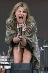 Grace Potter - Performs at 2016 Bonnaroo Music Fest in Manchester, Tennessee