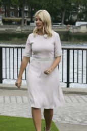 Holly Willoughby - 