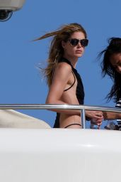Joan Smalls, Doutzen Kroes, Elsa Hosk, Alessandra Ambrosio on a Yacht in Saint-Tropez, July 2016