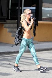 Julianne Hough at Tracy Anderson