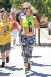 Julianne Hough in Spandex - Hosts a 2 Mile Run in Studio City 7/9/2016