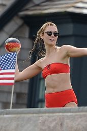 Karlie Kloss Bikini Candids - Westerly, July 2016