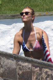 Karlie Kloss in Bikini at Taylor Swift’s 4th of July Party 7/4/2016