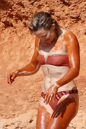 Kate Hudson Bikini Candids - Formentera 7/14/2016 