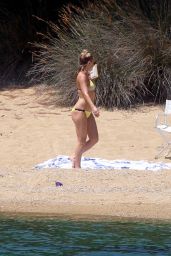 Kate Hudson Bikini Candids - Skiathos Island in Greece 07/24/2016 
