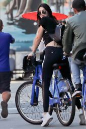 Kendall Jenner - Riding Around With Her Bike in NYC 07/24/2016