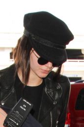 Kendall Jenner Urban Style - at LAX 7/5/2016 