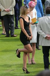 Kimberley Garner - Arriving at Day On0e of the Qatar Goodwood Festival in Sussex 7/27/2016