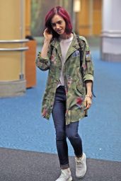 Lily Collins at Vancouver International Airport, July 2016