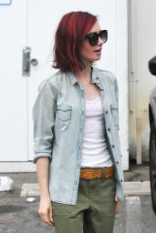 Lily Collins Casual Style - Leaving Her Mom