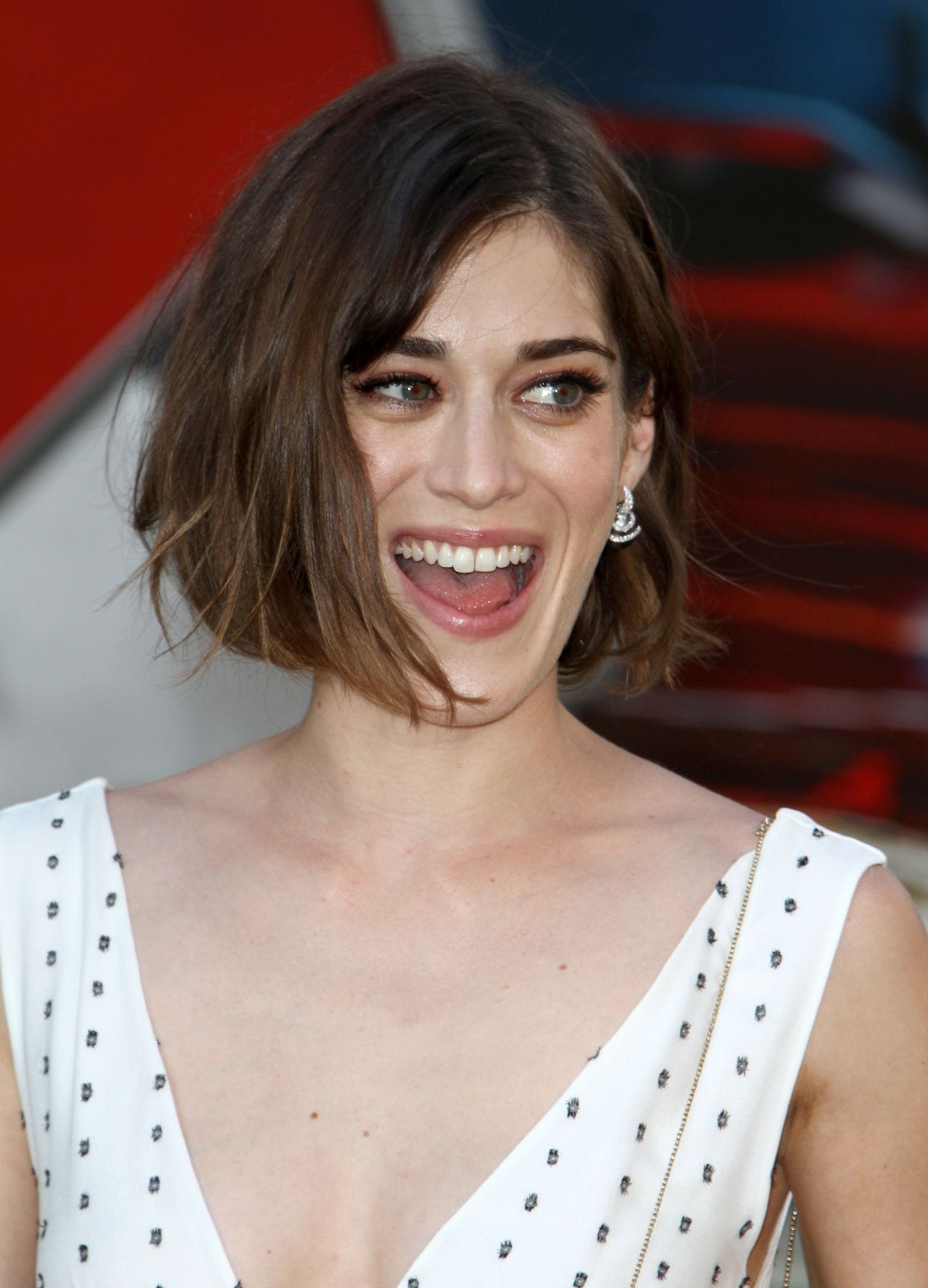 Lizzy Caplan Sony Pictures ‘ghostbusters Premiere At Tcl Chinese