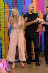 Margot Robbie at Univision