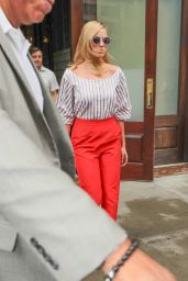 Margot Robbie Style - Out in NYC 7/29/2016 