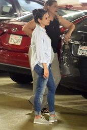 Mila Kunis Street Style - Los Angeles, July 2016