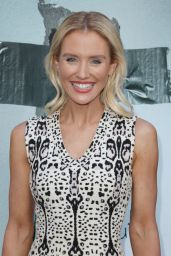 Nicky Whelan – ‘Lights Out’ Premiere in Los Angeles, CA 7/19/2016