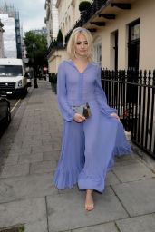 Pixie Lott Shows Off Her Eclectic Style - London 7/21/2016