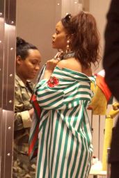 Rihanna - Shopping at Gucci
