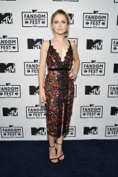 Rose McIver and Teresa Palmer - MTV Fandom Awards in San Diego 7/21/2016