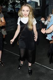 Sabrina Carpenter Arriving to Selena Gomez concert in Los Angeles 7/8 ...