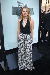 Sammi Hanratty – ‘Lights Out’ Premiere in Los Angeles, CA 7/19/2016