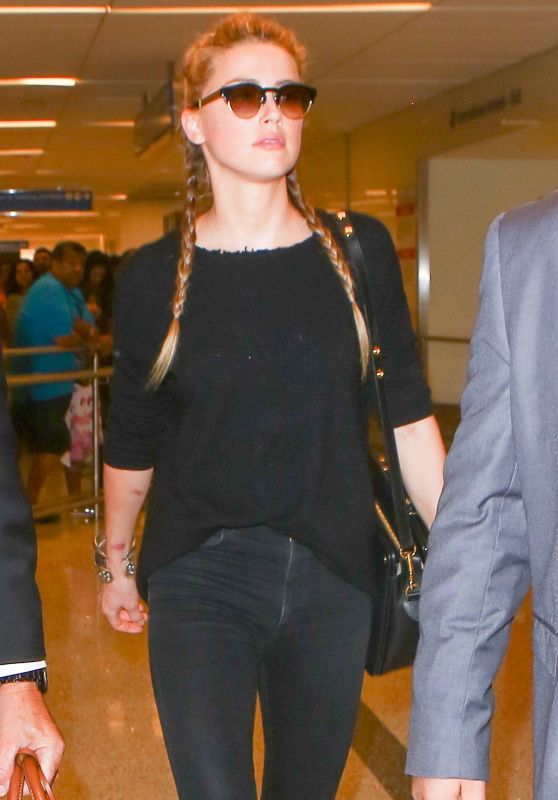 Amber Heard Travel Outfit - LAX 8/12/2016 