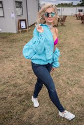 Bebe Rexha Perfoms at V Festival at Hylands Park in Chelmsford, England 8/21/2016