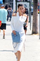 Bella Hadid Summer Street Style - Los Angeles, CA 08/03/2018