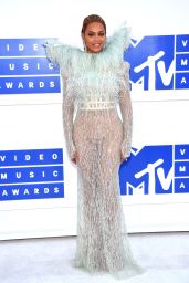Beyonce – MTV Video Music Awards 2016 in New York City 8/28/2016