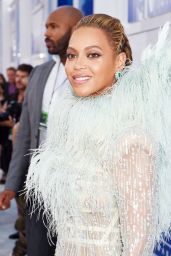 Beyonce – MTV Video Music Awards 2016 in New York City 8/28/2016