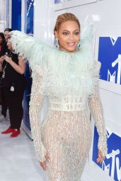 Beyonce – MTV Video Music Awards 2016 in New York City 8/28/2016