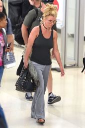 Britney Spears at Newark Airport in New Jersey 8/25/2016 