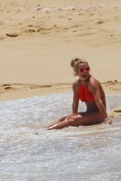 Britney Spears - Beach Bikini Fun in Hawaii 8/4/2016 