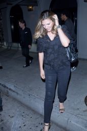 Daisy Fuentes Night Out Style - Leaving Craig