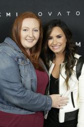 Demi Lovato - Meet & Greet in Vancouver 8/24/2016