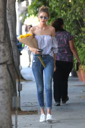 Gigi Hadid in Jeans - Out in Los Angeles 8/10/2016