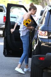 Gigi Hadid in Jeans - Out in Los Angeles 8/10/2016