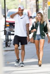 Hailey Baldwin - Out in NYC 8/22/2016 