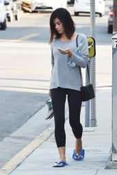 Jenna Dewan - Leaving a Nail Salon in Los Angeles 8/24/2016