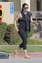 Jennifer Garner Gym Style - Los Angeles 8/23/2016