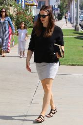 Jennifer Garner - Out in Pacific Palisades 8/7/2016 