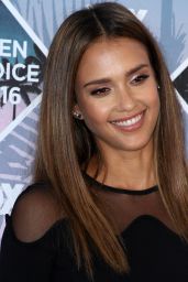 Jessica Alba – Teen Choice Awards 2016 in Inglewood, CA