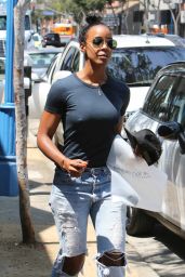 Kelly Rowland in Ripped Jeans - West Hollywood 8/20/2016 