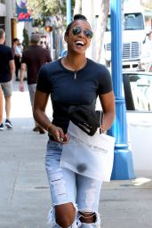 Kelly Rowland in Ripped Jeans - West Hollywood 8/20/2016 