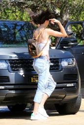 Kendall Jenner Street Style - Malibu 8/6/2016 