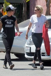 Kristen Stewart - Out in Los Feliz 8/11/2016 